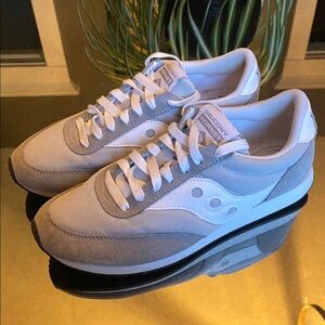 Saucony Hornet Suede Athletic Shoes, Womens 8 (read description)